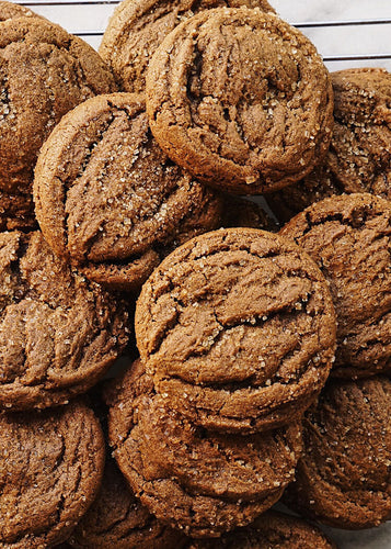 Easy Ginger Molasses Cookies